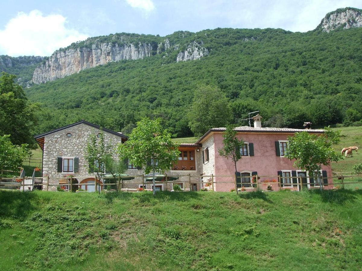 Agriturismo Lusani Caprino Veronese Ngoại thất bức ảnh